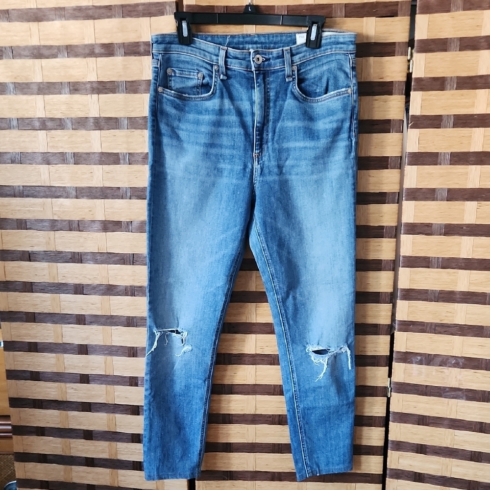 rag & bone Skinny Capri Jeans with Distressed Details
